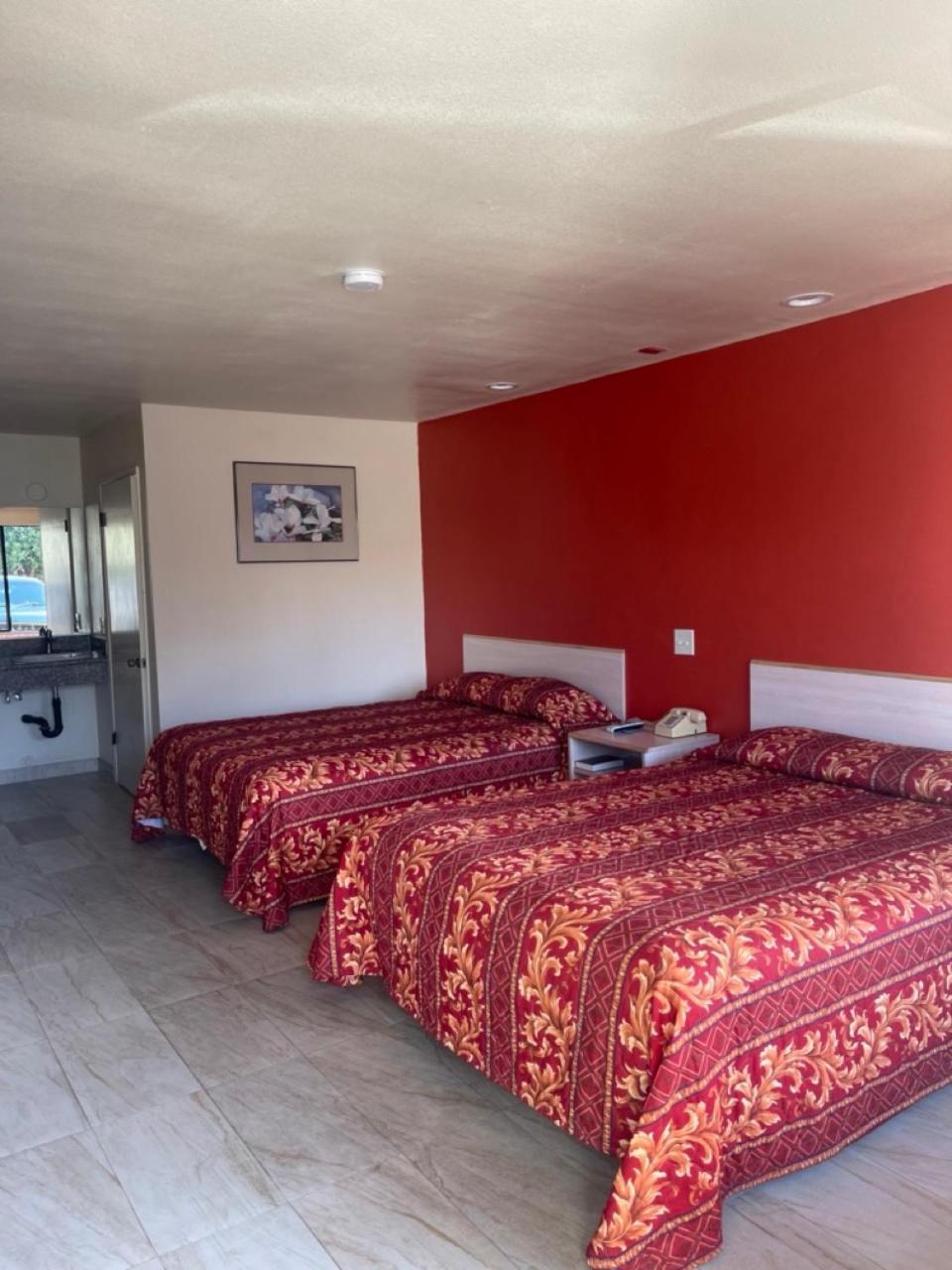 Star Lodge Motel-Oceanside Виста Экстерьер фото